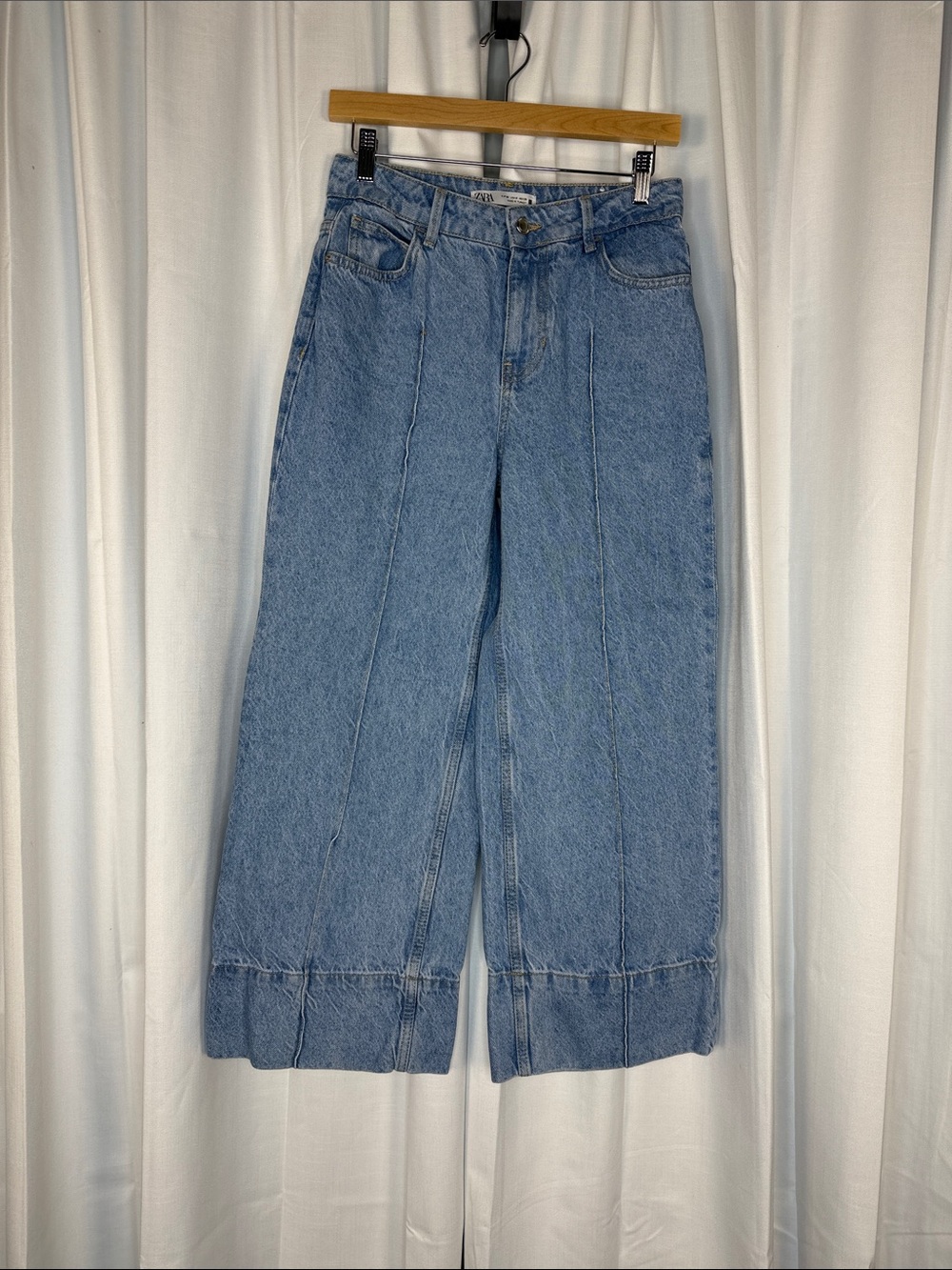 Zara Light Blue Wide-Leg High-Waist Jeans